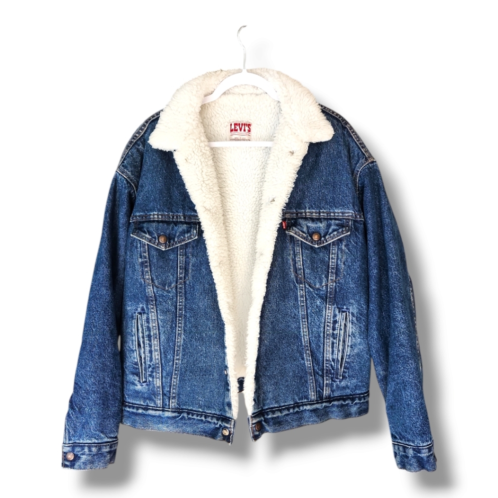 Vintage 80’s Levi’s Sherpa Lined Denim Trucker Jacket